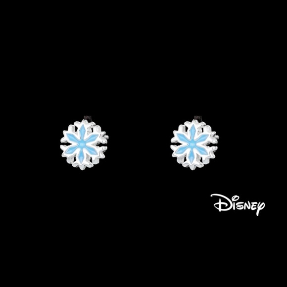 Disney Frozen Elsa Snowflake Earrings - Picture 8 of 11